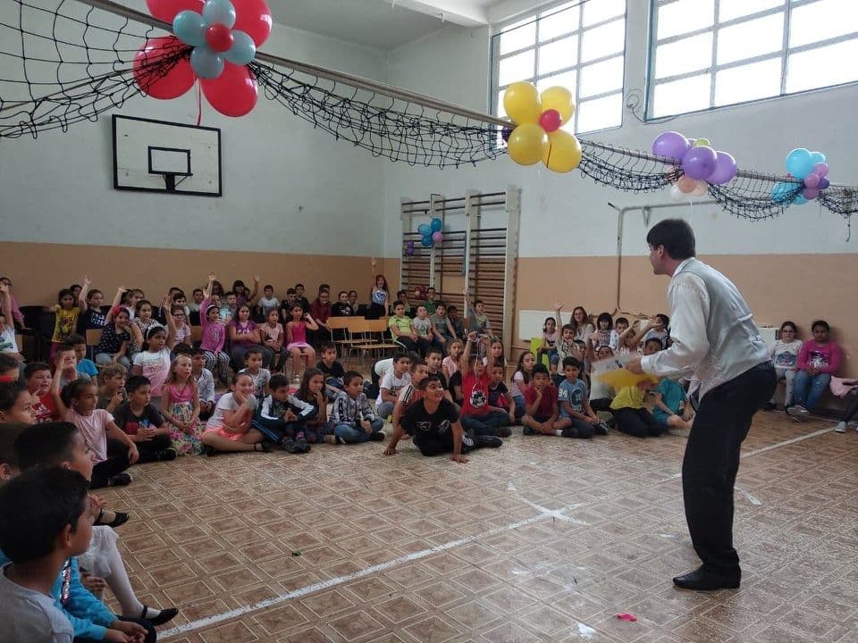 Завършване на детски градини и училища